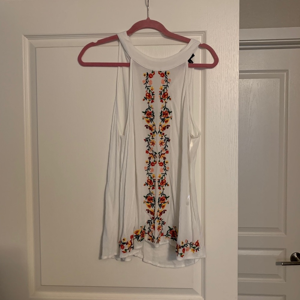 Fun floral top from Stitch Fix🌸🌺